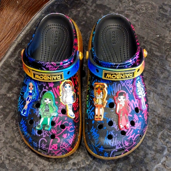 Crocs Rainbow High Gold Glitter Clogs  Youth Size J6 NIB - Picture 1 of 9
